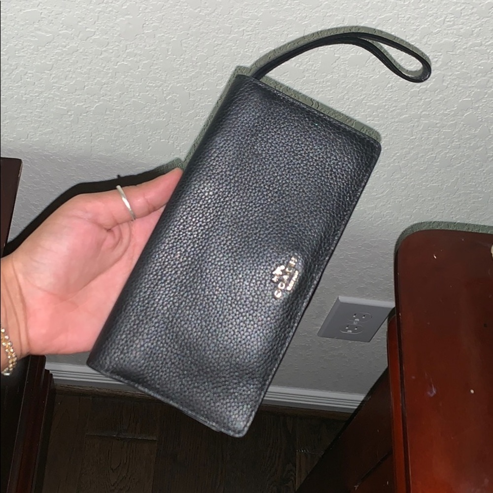 Black Coach wristlet/wallet